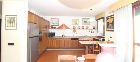 5 rooms Duplex in Arzignano, Italy No. 122122 4