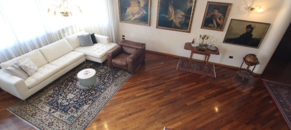 5 rooms Duplex in Arzignano, Italy No. 122122 17