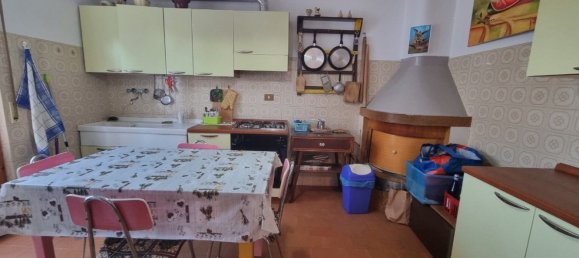 5-Zimmer Haus in Mombaroccio, Italy, Nr. 109639 13