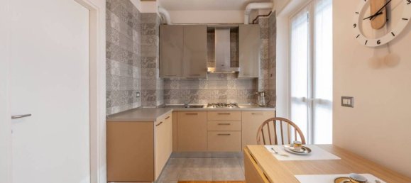 1 bedroom Apartment in Milan, Italy No. 332163 9