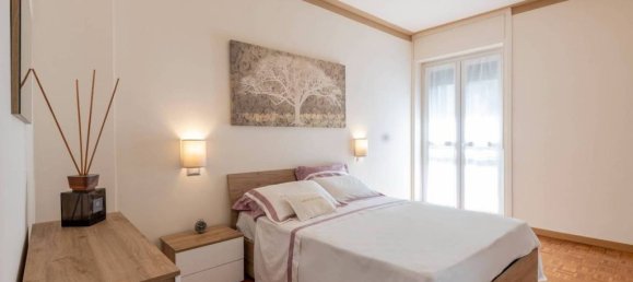 1 bedroom Apartment in Milan, Italy No. 332163 14