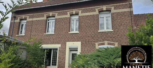 Casa de 3 dormitorios en Plouvain, France No. 243632 2