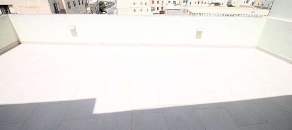 Bureau à Gzira, Malta 179m² No. 13008 2