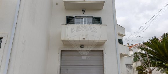 7 bedrooms House in Vila Franca de Xira, Portugal No. 53094 3