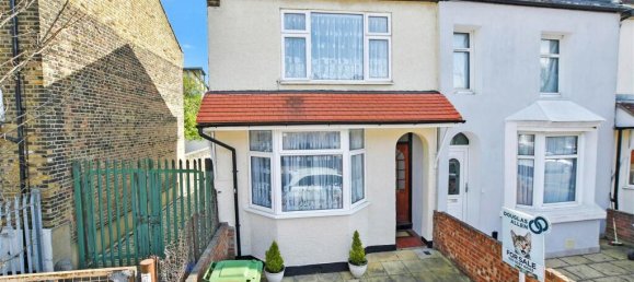 3 Schlafzimmer Gewerbliche Immobilie in London, United Kingdom, Nr. 4135 13