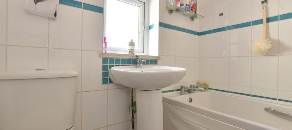 3 Schlafzimmer Gewerbliche Immobilie in London, United Kingdom, Nr. 4135 8