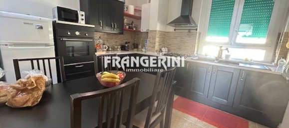 2 bedrooms Apartment in Livorno, Italy No. 273472 8