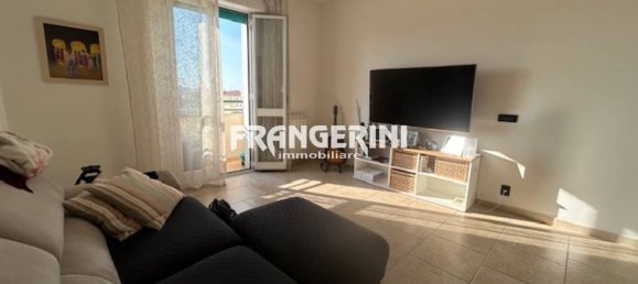 2 bedrooms Apartment in Livorno, Italy No. 273472 5
