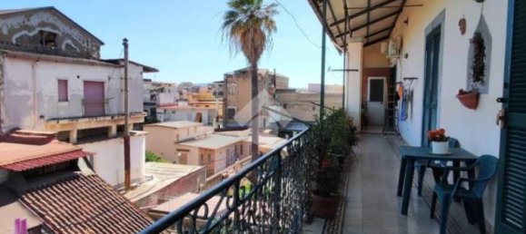2 bedrooms Apartment in Afragola, Italy No. 149312 2