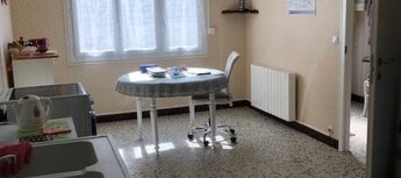 2 Schlafzimmer Haus in Vienne, France, Nr. 313685 9