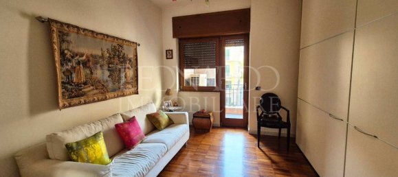 Квартира с 2 спальнями в Неаполь, Италия № 296255 12