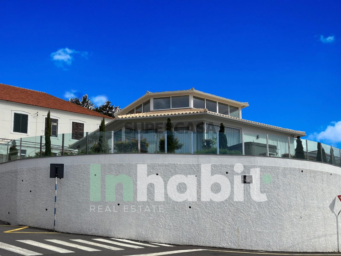 3 bedrooms House in Funchal, Portugal No. 236990