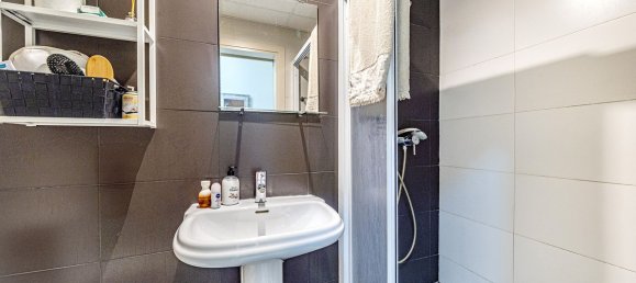 2 bedrooms Apartment in Estepona, Spain No. 138027 2