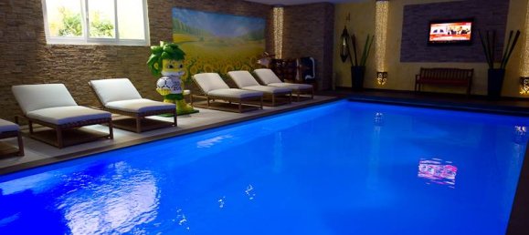 10 rooms Commercial property in Cardano al Campo, Italy No. 3969 34