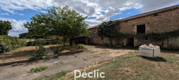 3 bedrooms House in Vienne, France No. 321019 2