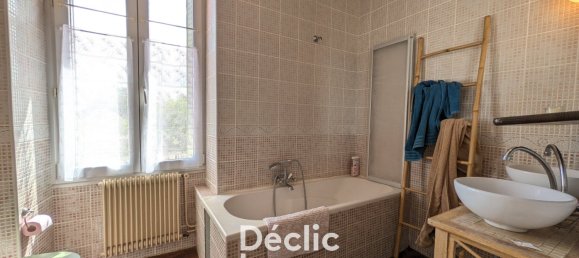 3 bedrooms House in Vienne, France No. 321019 14