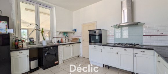 3 bedrooms House in Vienne, France No. 321019 8