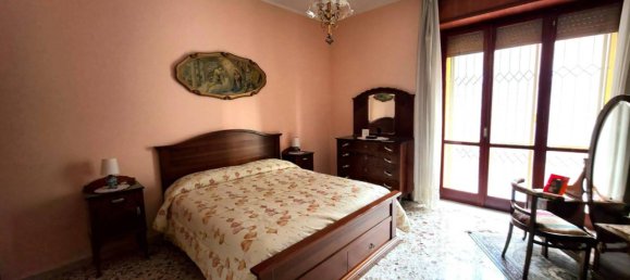 3 bedrooms Apartment in Solofra, Italy No. 83749 8