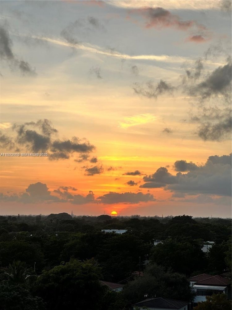 2 dormitorios propiedad comercial en venta en Miami, Miami-Dade, Florida, USA № 615198