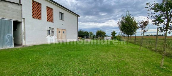 Вилла с 3 спальнями в Арджента, Италия № 93045 34