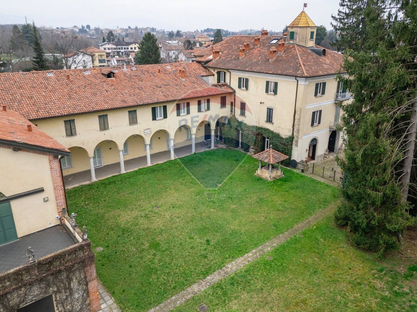 Apartamento T3 em Binago, Italy N.º 54168