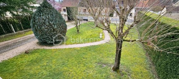 6 bedrooms House in Lapalisse, France No. 205058 10