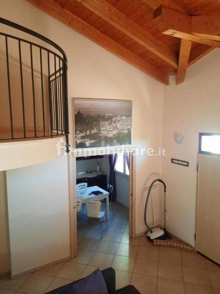 3 Schlafzimmer Villa in Peschiera del Garda, Italy, Nr. 340931