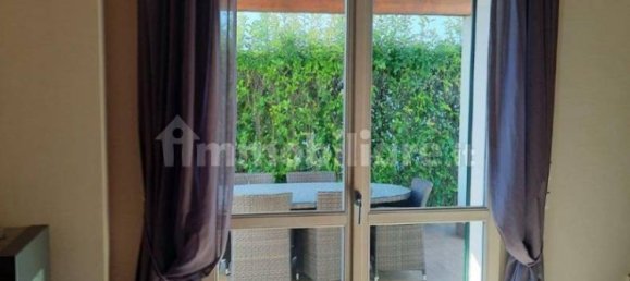 3 Schlafzimmer Villa in Peschiera del Garda, Italy, Nr. 340931 10
