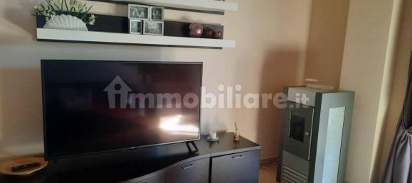 3 Schlafzimmer Villa in Peschiera del Garda, Italy, Nr. 340931 9