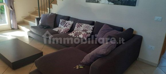3 Schlafzimmer Villa in Peschiera del Garda, Italy, Nr. 340931 8