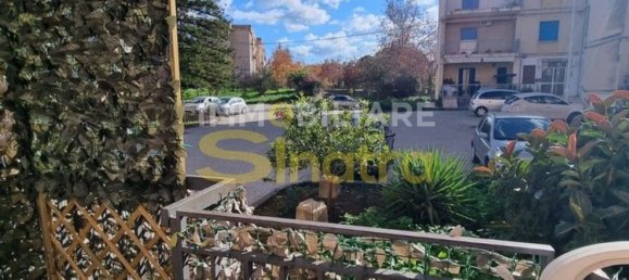 Apartamento de 4 habitaciónes en Paternò, Italy No. 92036 9