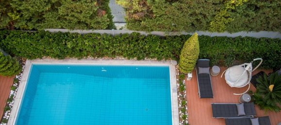 5 Schlafzimmer Gewerbliche Immobilie in Glyfada, Greece, Nr. 4022 4