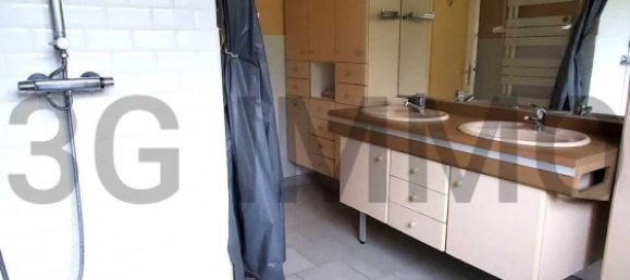 5 bedrooms House in Etampes, France No. 192519 2