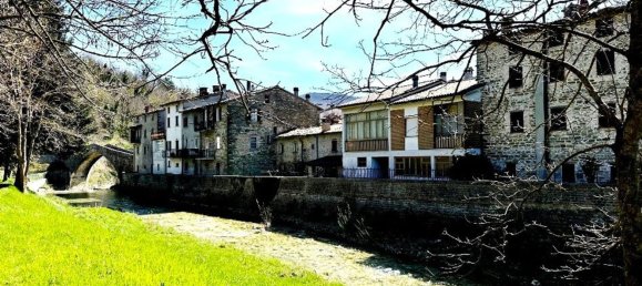 8 rooms House in Apecchio, Italy No. 264912 41