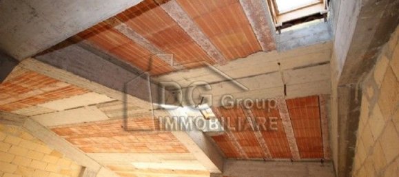 Дом с 3 комнатами в Алькамо, Италия № 133330 20