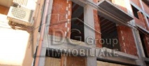 Дом с 3 комнатами в Алькамо, Италия № 133330 2