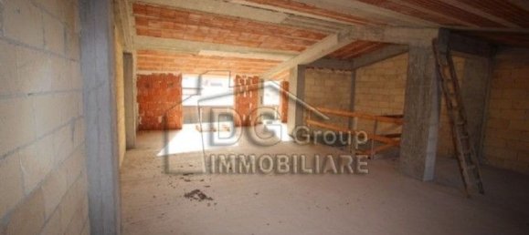 Дом с 3 комнатами в Алькамо, Италия № 133330 6