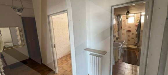3-Zimmer Wohnung in Bari, Italy, Nr. 17306 16