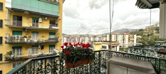 2 Schlafzimmer Wohnung in Naples, Italy, Nr. 163249 20