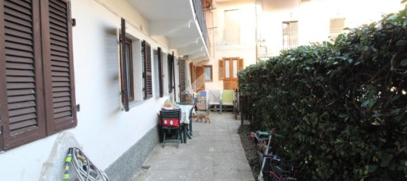 Casa de 2 dormitorios en Pianezza, Italy No. 65297 16