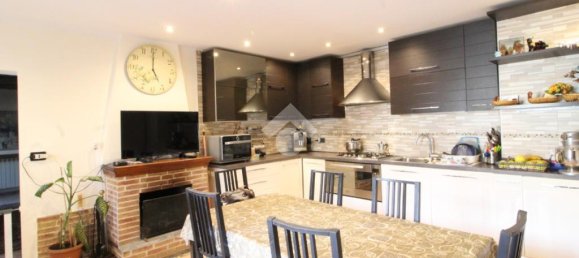 Casa de 2 dormitorios en Pianezza, Italy No. 65297 2