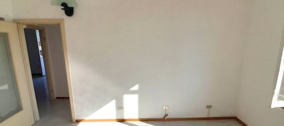 Квартира с 2 спальнями в Вогера, Италия № 113310 8