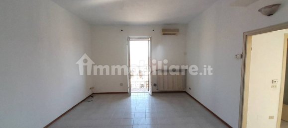 Квартира с 2 спальнями в Вогера, Италия № 113310 6