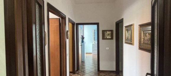 3 Schlafzimmer Wohnung in Barberino Tavarnelle, Italy, Nr. 310395 11