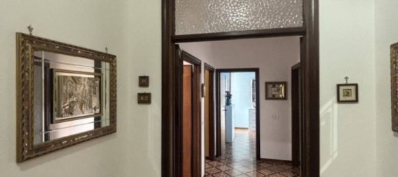 3 Schlafzimmer Wohnung in Barberino Tavarnelle, Italy, Nr. 310395 10