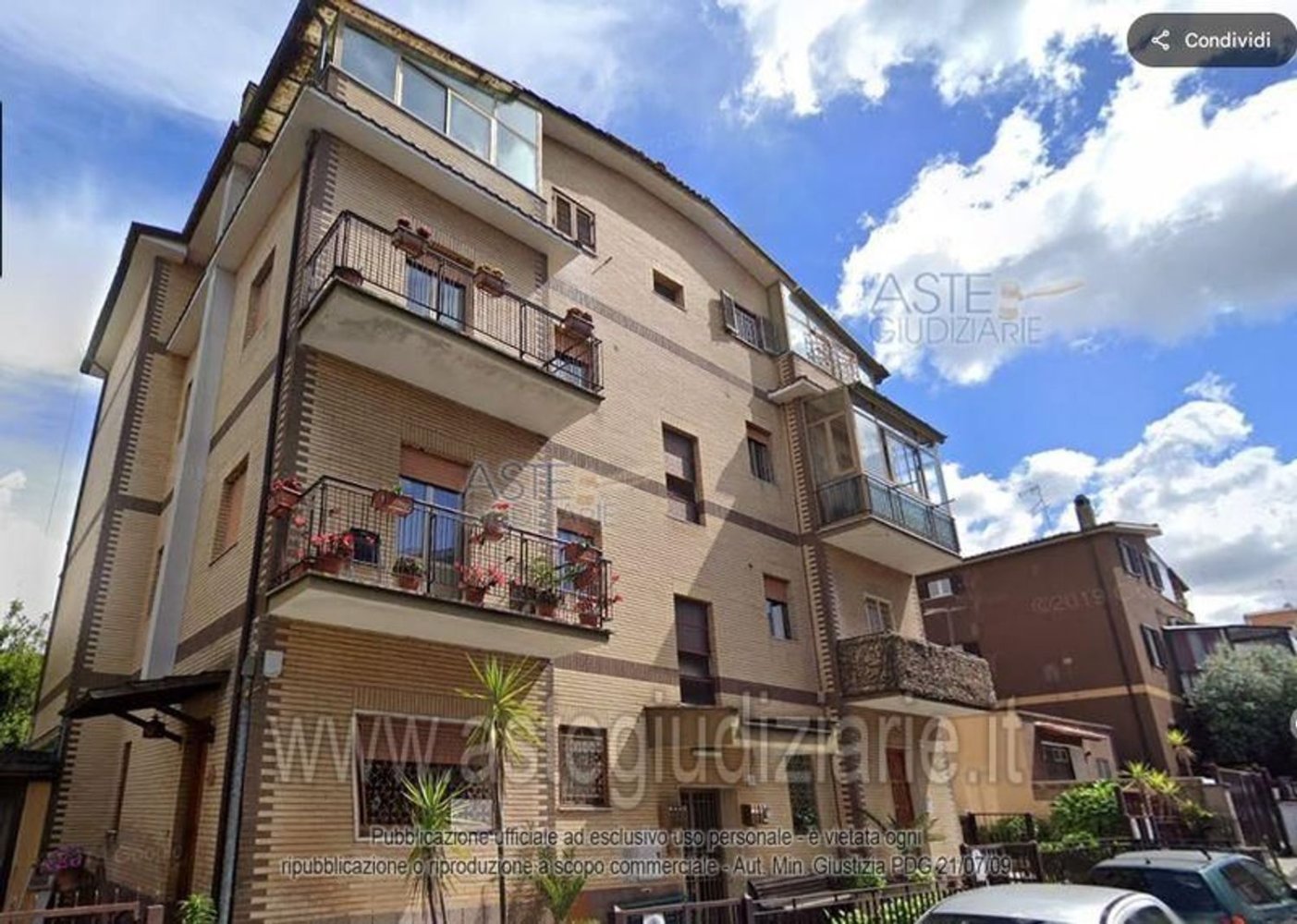 4 rooms Apartment in Rome, Italy No. 17021