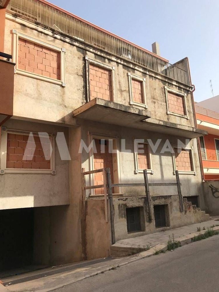 8 bedrooms Apartment in Pozzallo, Italy No. 346027