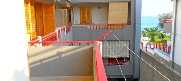 2غرفة شقة في Roccalumera, Italy رقم 178684 3