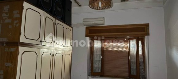 4 rooms Apartment in Taranto, Italy No. 342367 9