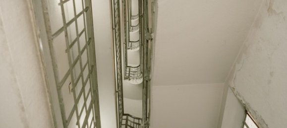 2 Schlafzimmer Wohnung in Palermo, Italy, Nr. 52277 4